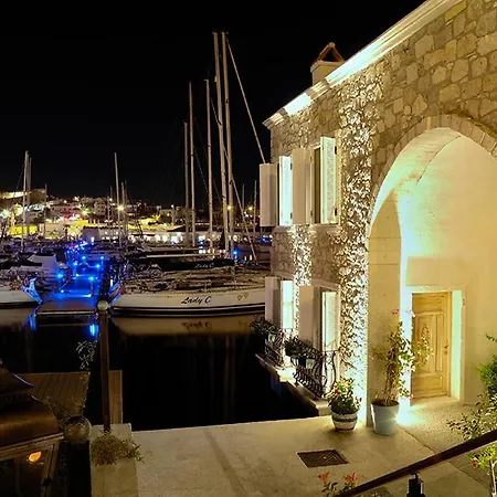 切什梅滨海旅馆 Çeşme