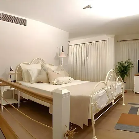 Marina ホステル Çeşme