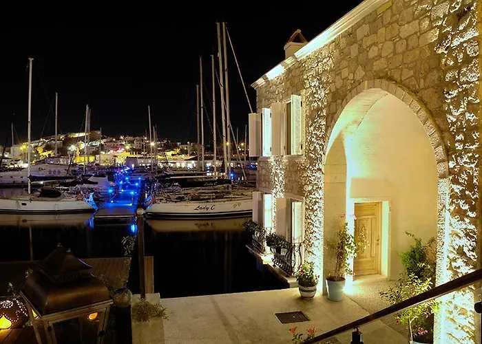 切什梅滨海旅馆 Çeşme